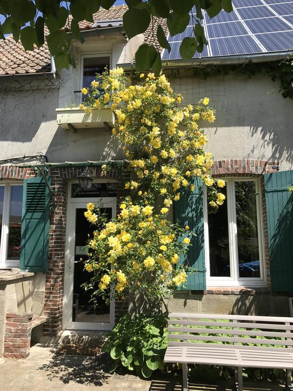 Residence La Beauceronne Ouarville Екстериор снимка